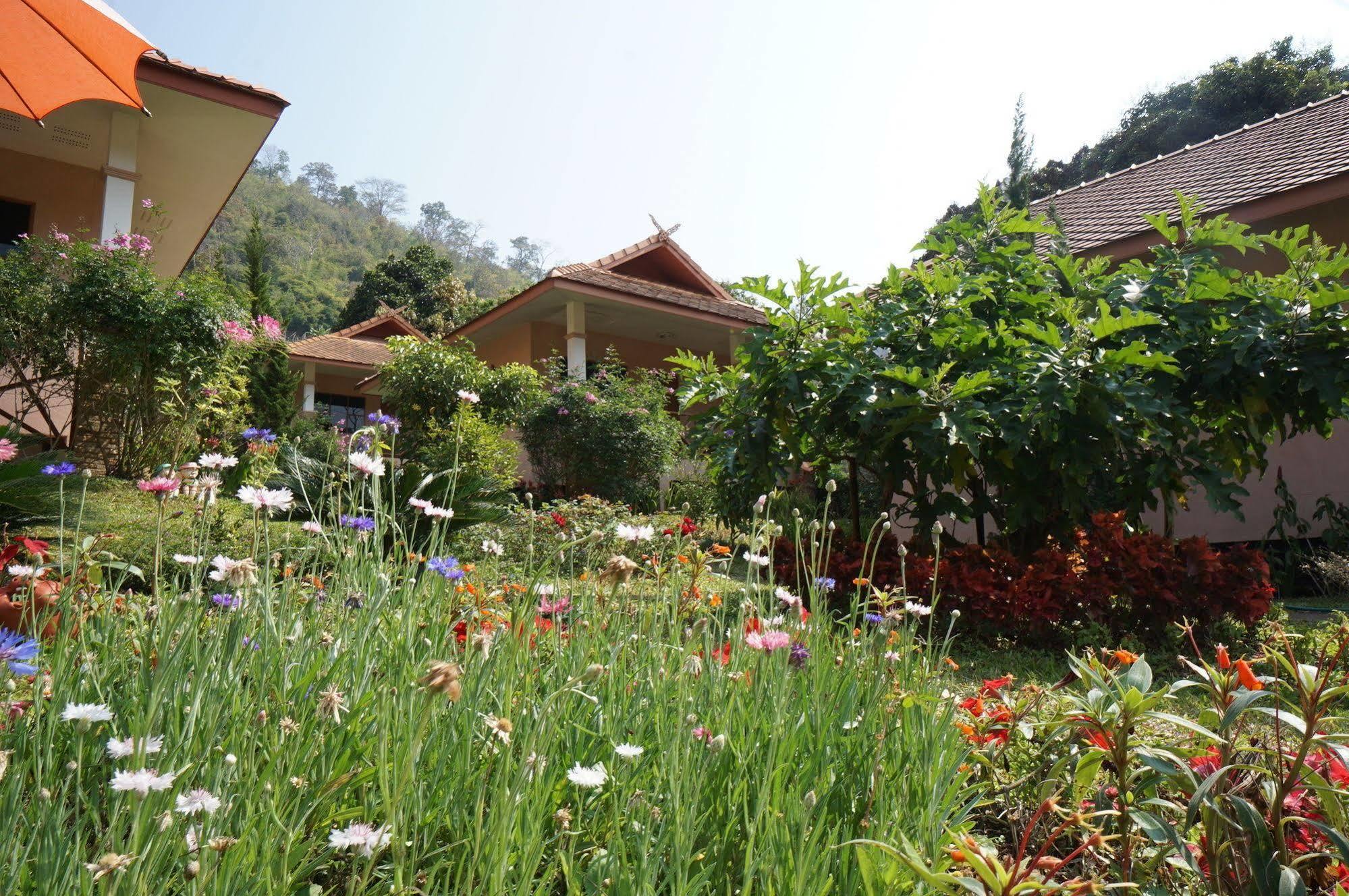 Phuoobfa Resort Pong Yaeng Exterior photo
